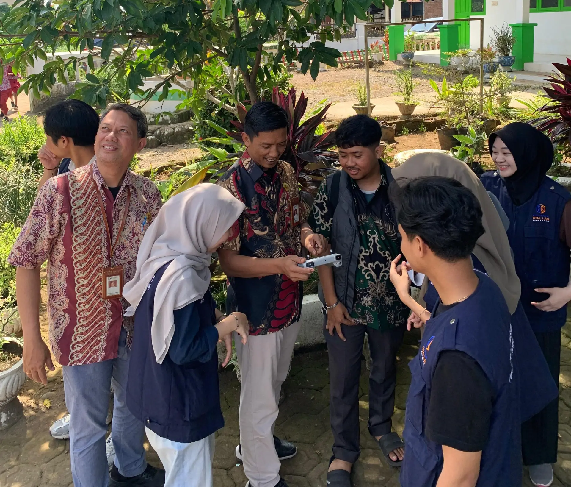 video2